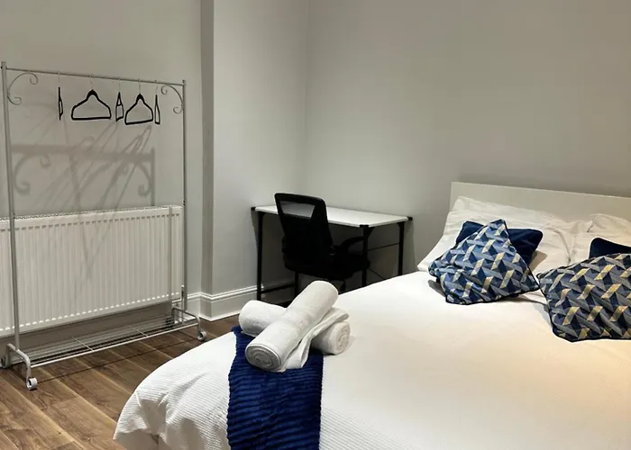 Liverpool Street Blue Bedroom