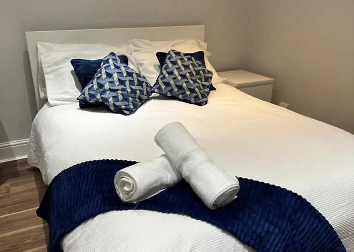 Liverpool Street Blue Bedroom